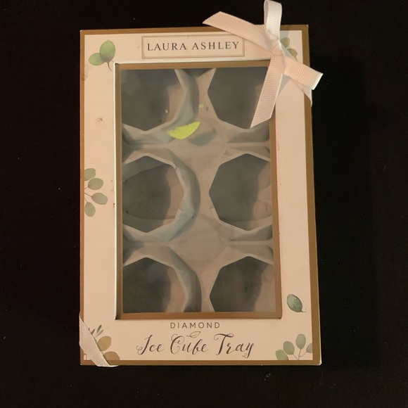 Laura Ashley ice cube tray - Picture 1 of 1